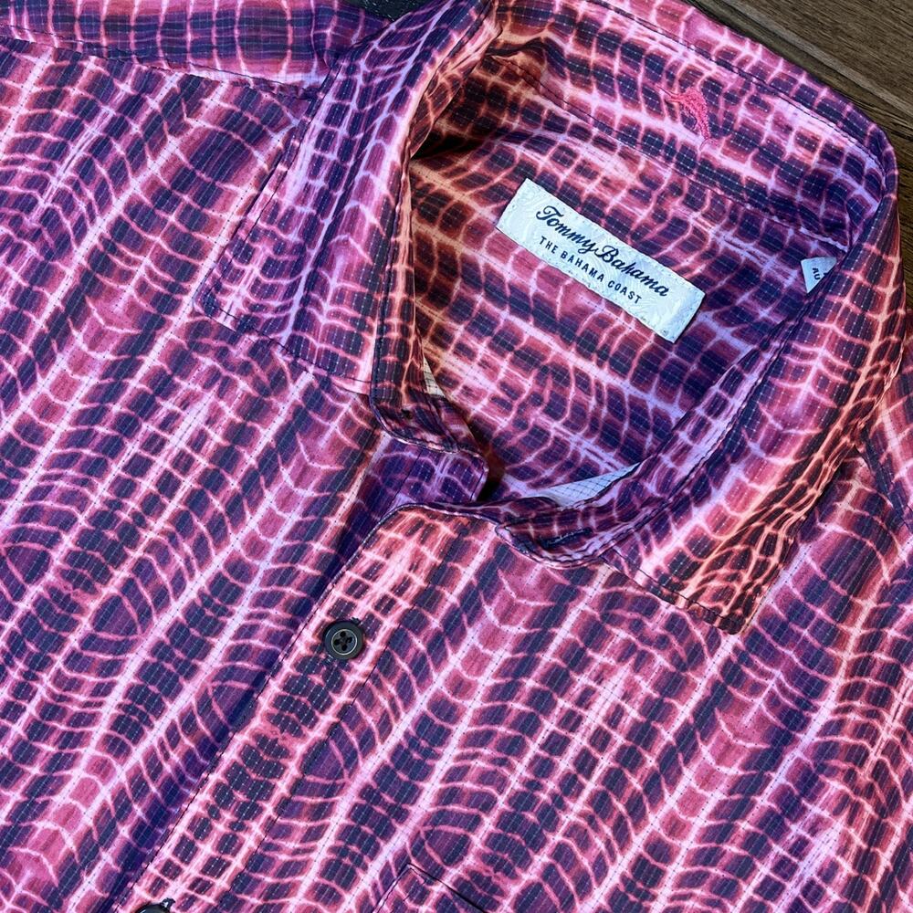 Tommy Bahama Short Sleeve Shirt‎ Pink Purple Stretch Summer Lightweight Men’s S